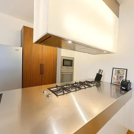 Modern Loft With Projector E Private Garden, Station Lejlighed Milano