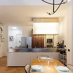 Modern Loft With Projector E Private Garden, Station Milano